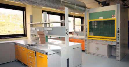 化学分析室