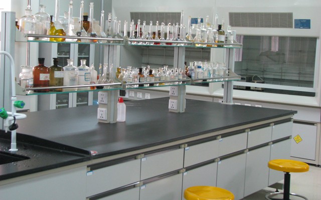 实验室实验台
